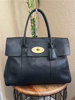 MULBERRY BLACK GRAINED LEATHER BAYSWATER